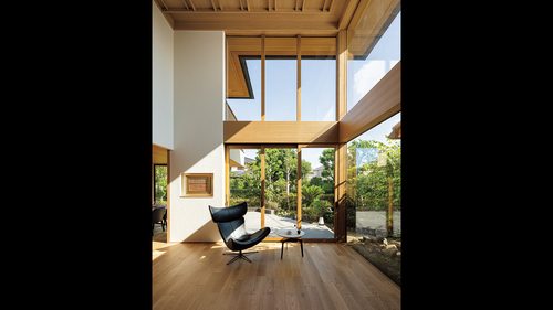 ⼟地の記憶を引き継ぐ<br>和の設えの住まい